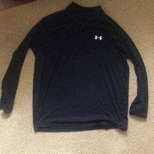 Under Armour  pullover